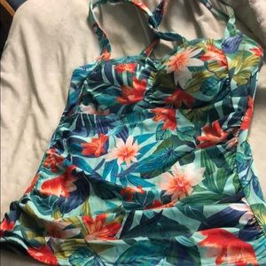Lands End Size 12 Swimsuit NOV